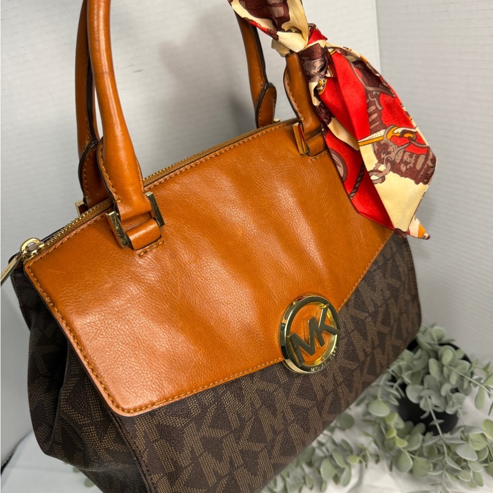 Michael Kors Hudson Medium Brown Signature Logo Satchel Hand Shoulder Bag - Picture 9 of 13